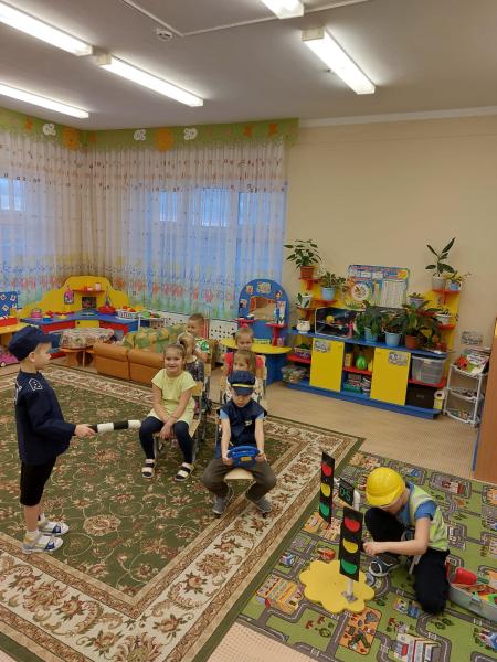 4 группа -8